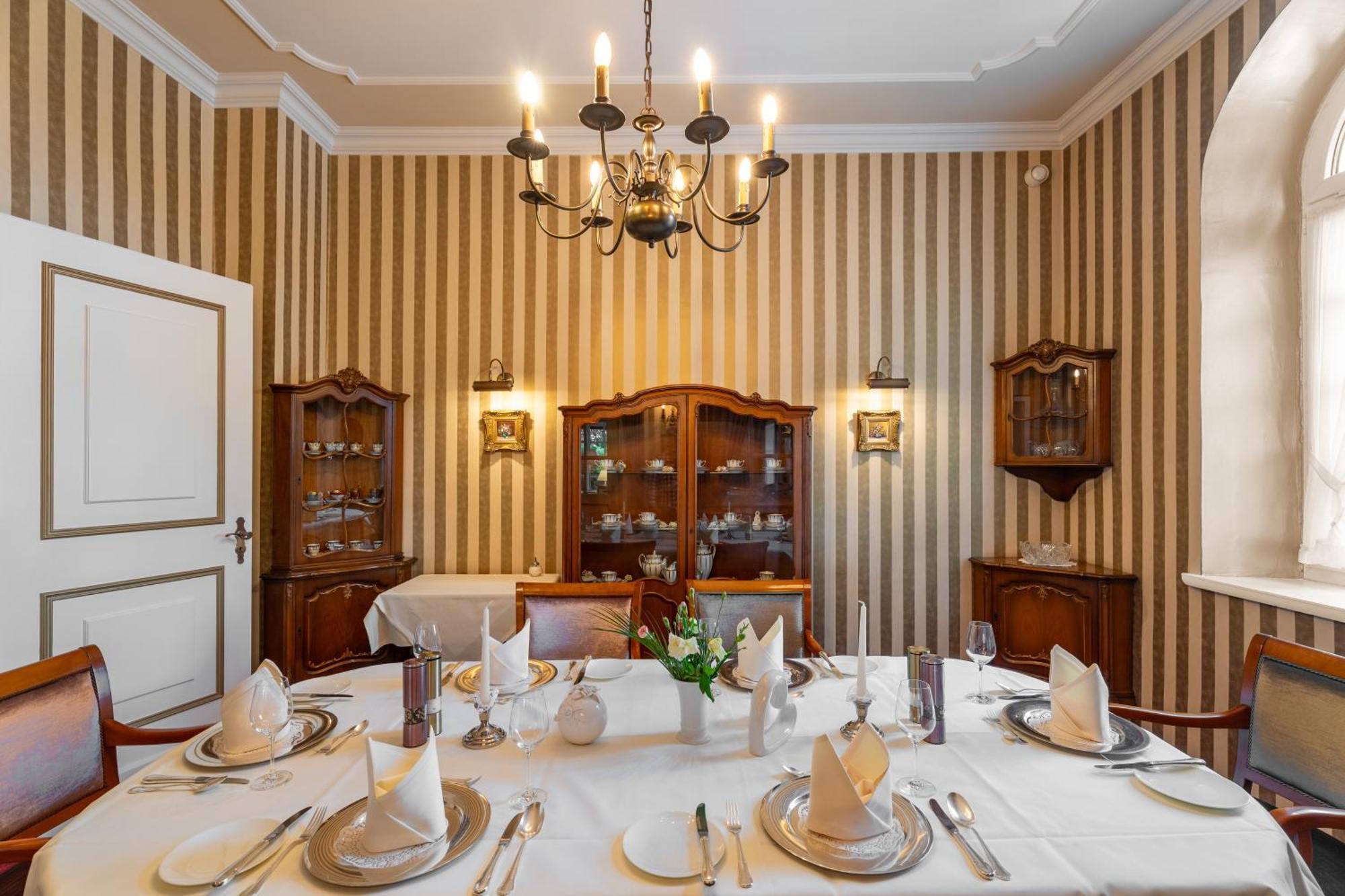 Romantik Hotel Boesehof Бад-Бедеркеза Екстер'єр фото