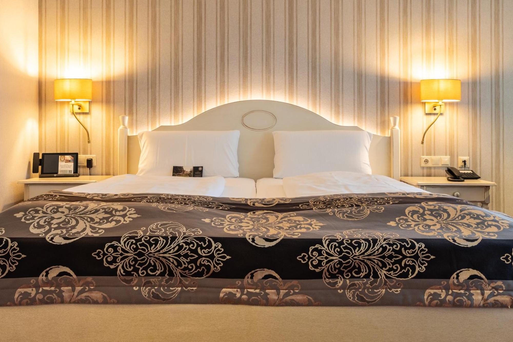 Romantik Hotel Boesehof Бад-Бедеркеза Екстер'єр фото